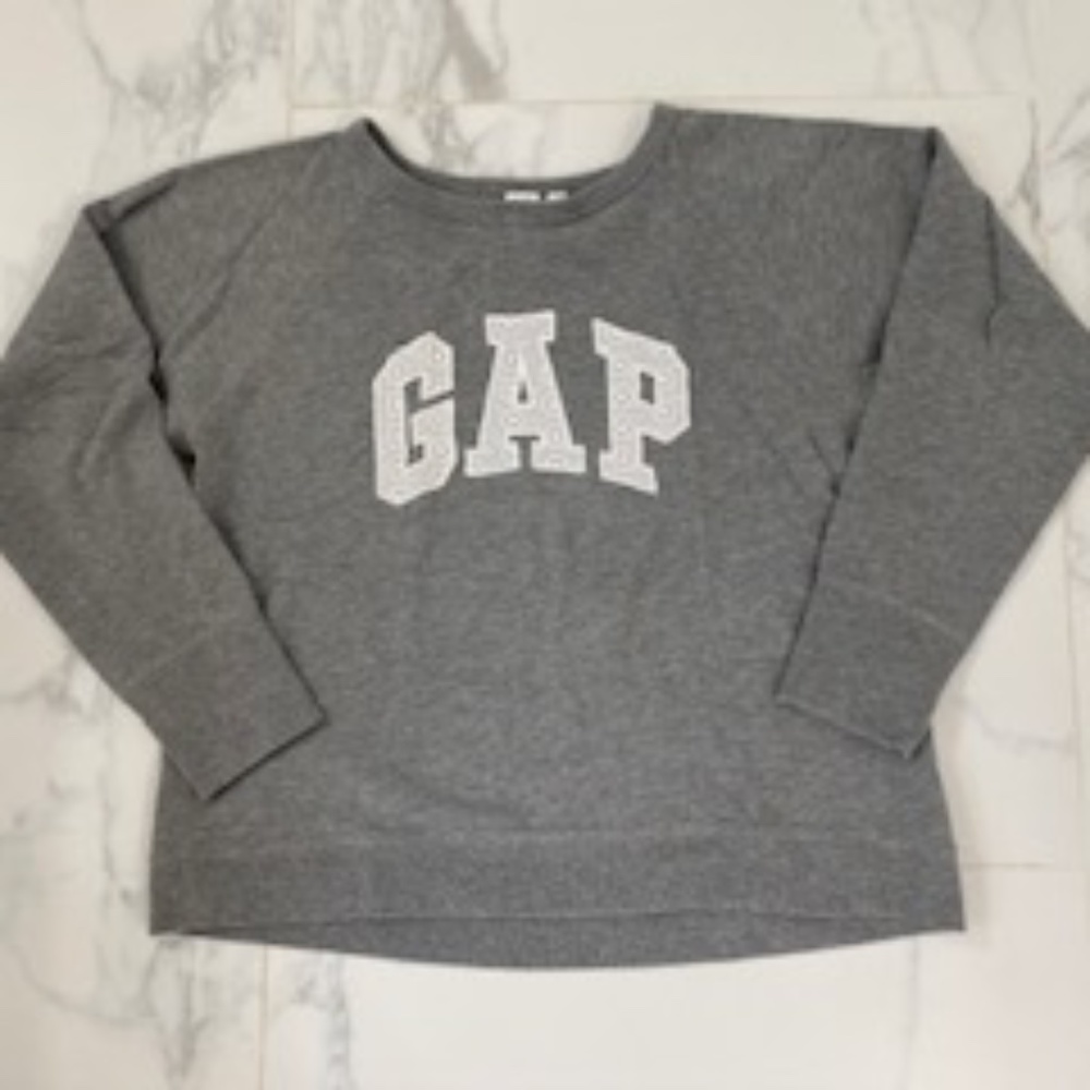 GAP sweatshirt grey with lace letters Large